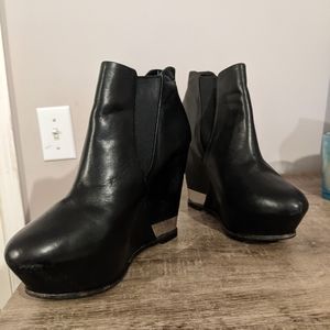 Zara Women's ankle wedge boots